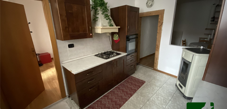 PORZIONE DI CASA IN CENTRO STORICO