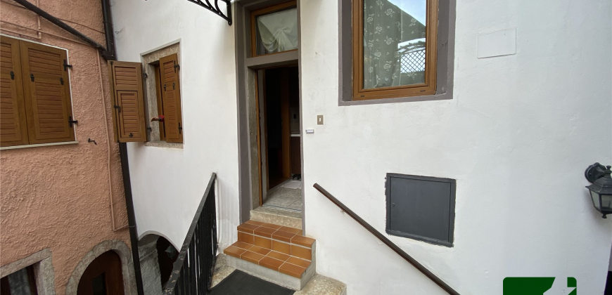 PORZIONE DI CASA IN CENTRO STORICO