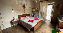 AMPIA PORZIONE DI CASA DA RISTRUTTURARE