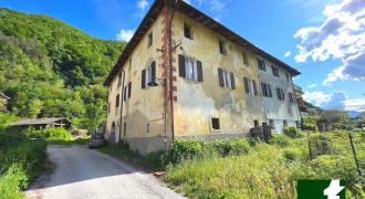 PORZIONE DI CASA A RONCEGNO