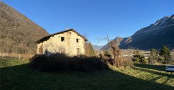 CASA SINGOLA DA RISTRUTTURARE CON GIARDINO