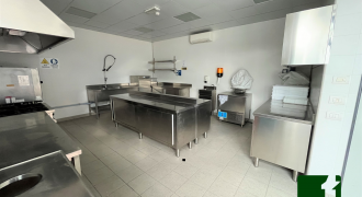 LOCALE COMMERCIALE – GASTRONOMIA