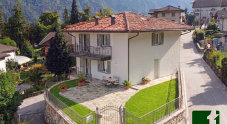 NUOVA VILLA SINGOLA