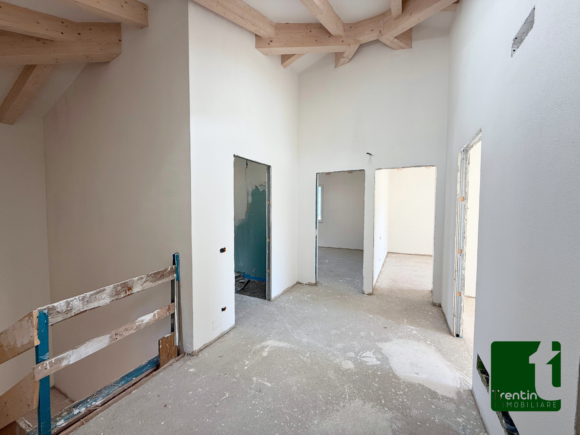 NUOVA VILLA SINGOLA NUOVA VILLA SINGOLA