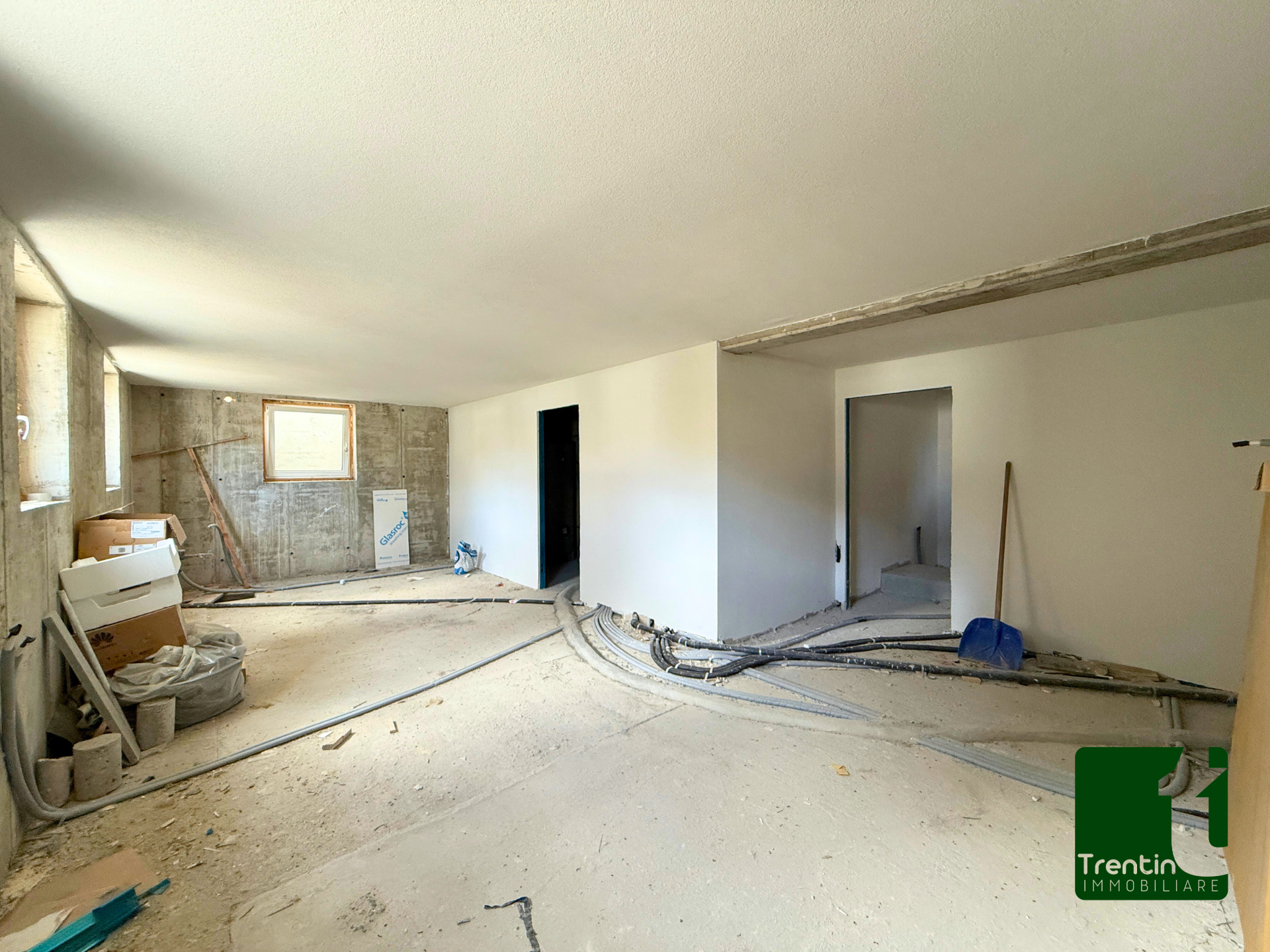 NUOVA VILLA SINGOLA NUOVA VILLA SINGOLA