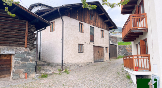 PORZIONE DI CASA AL GREZZO