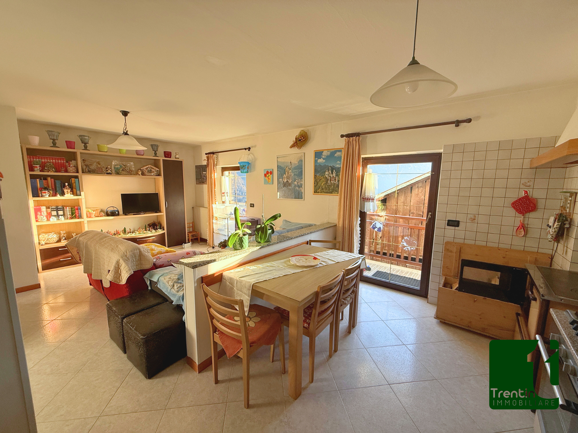 PANORAMICO TRE STANZE CON PERTINENZE