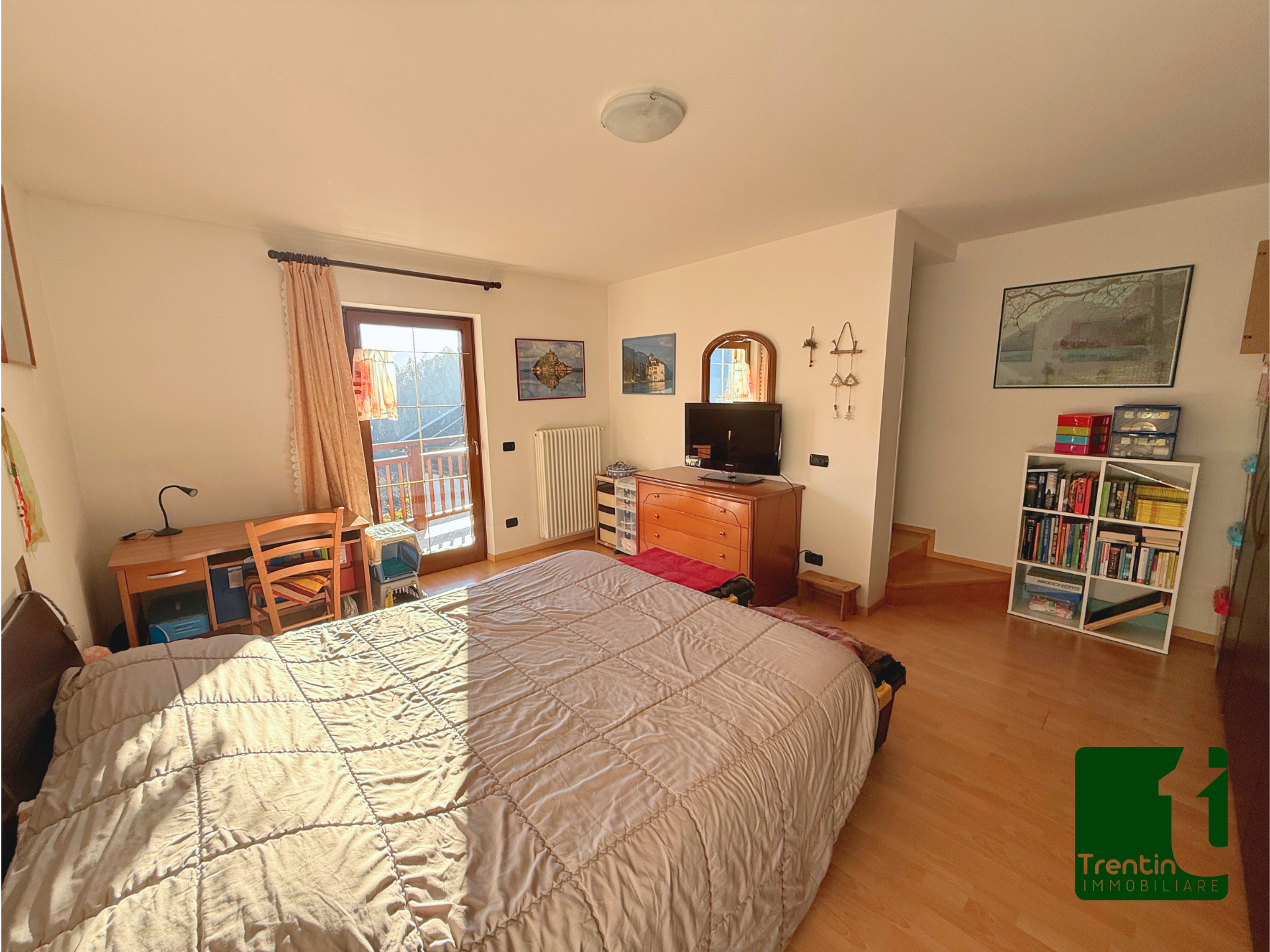 PANORAMICO TRE STANZE CON PERTINENZE