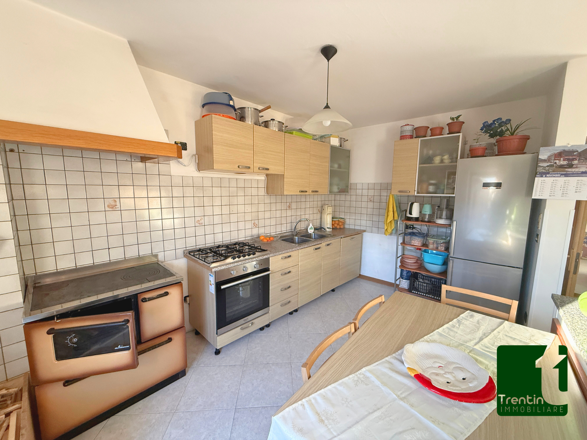 PANORAMICO TRE STANZE CON PERTINENZE