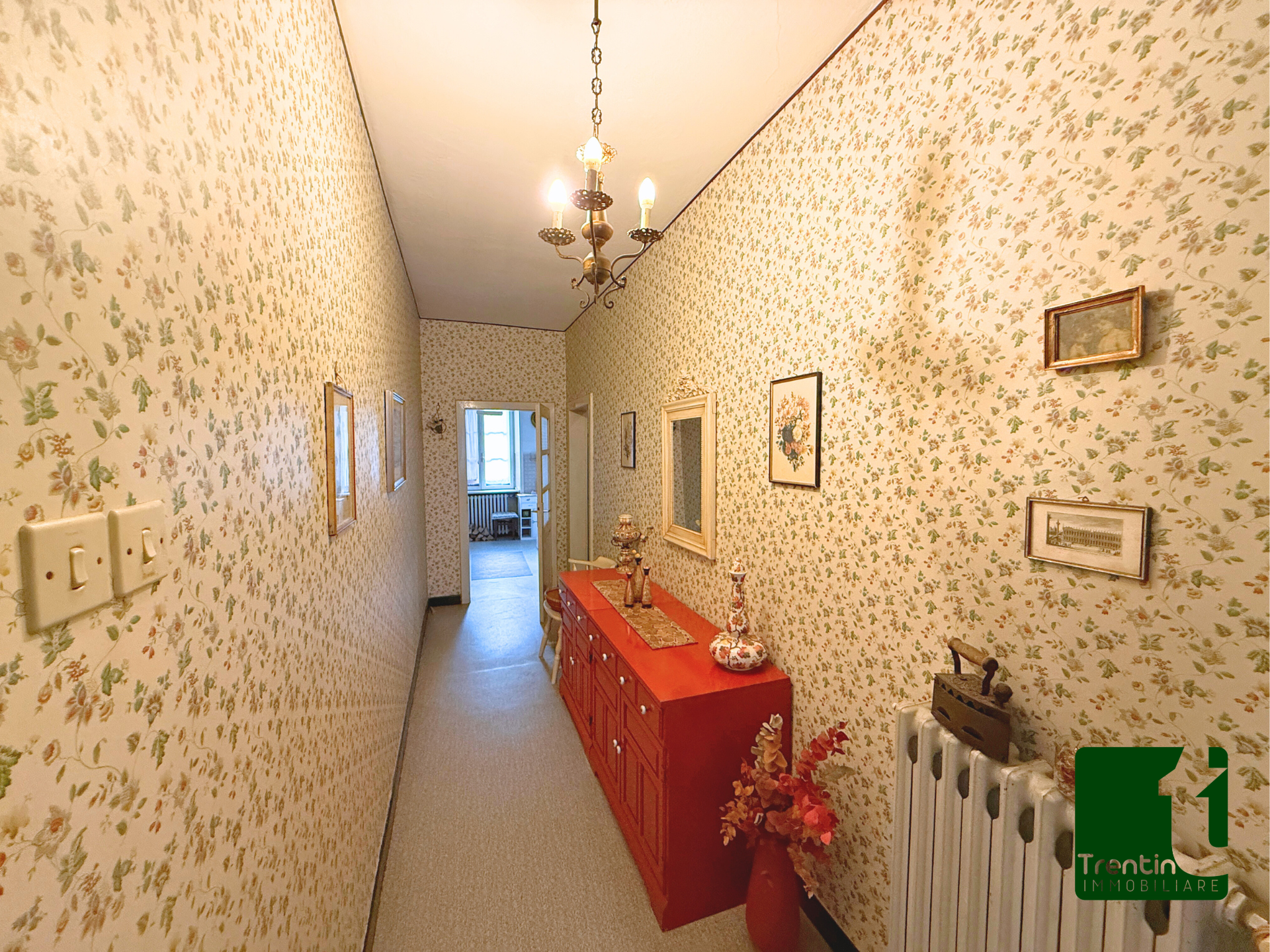 PORZIONE DI CASA DA RISTRUTTURARE