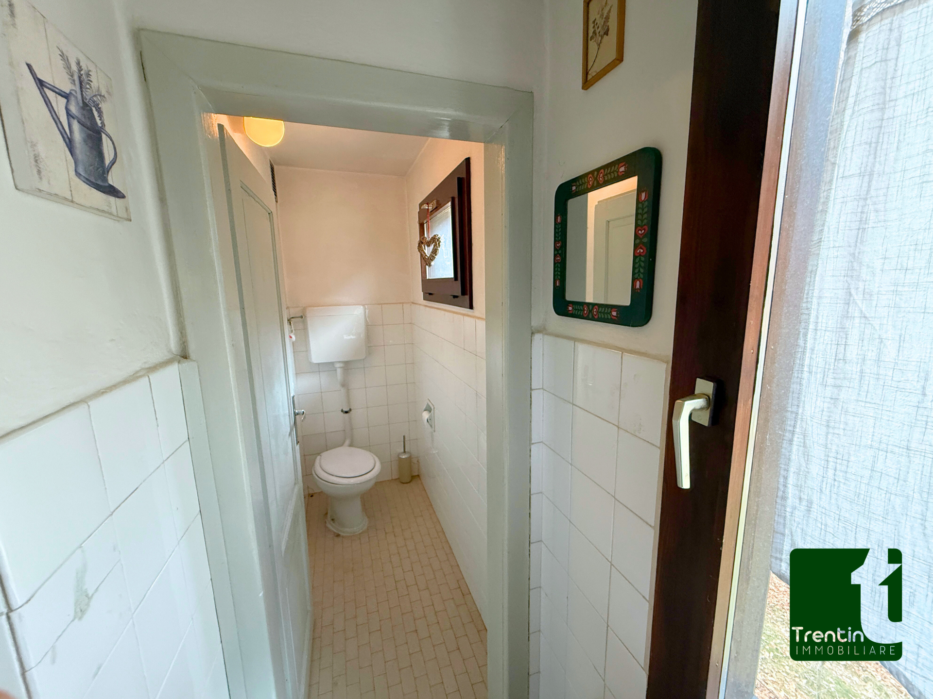 PORZIONE DI CASA DA RISTRUTTURARE