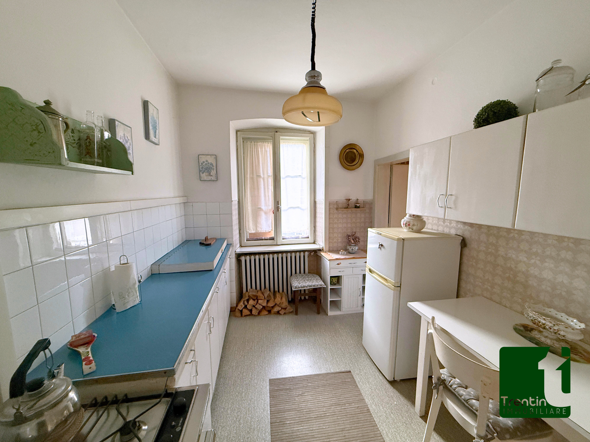 PORZIONE DI CASA DA RISTRUTTURARE