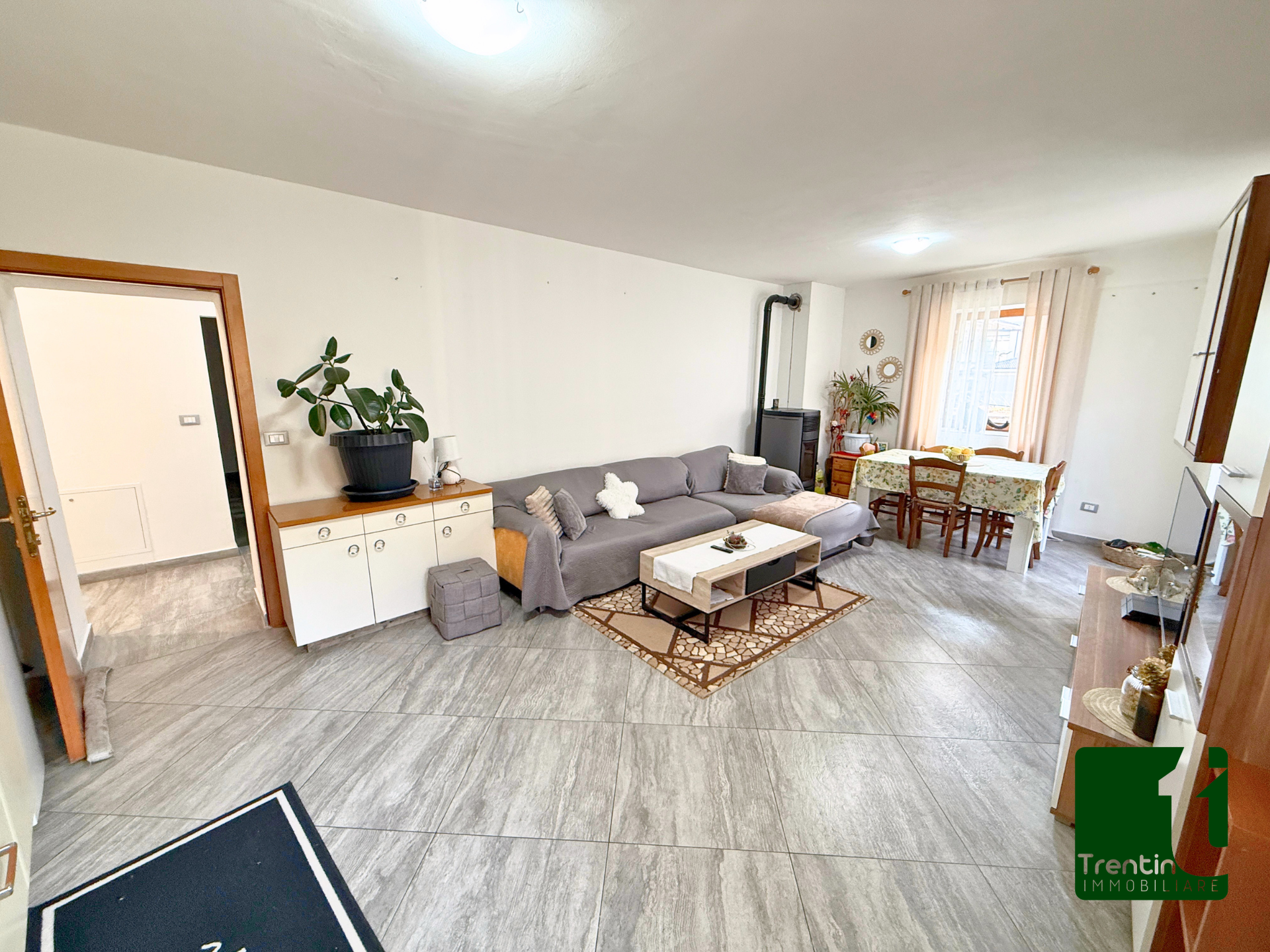 RECENTE TRE STANZE RISTRUTTURATO