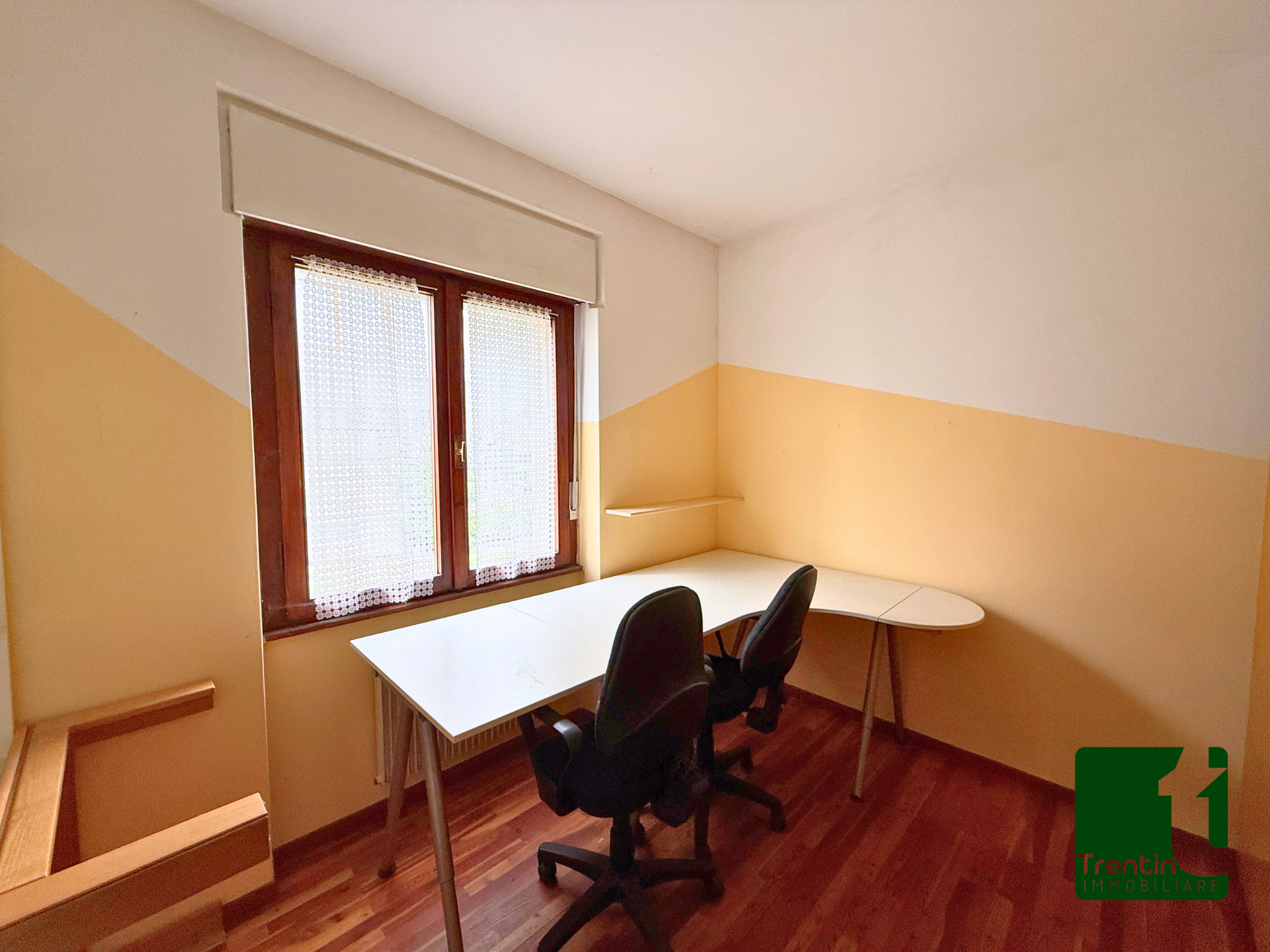 SPAZIOSO TRE STANZE CON BALCONE