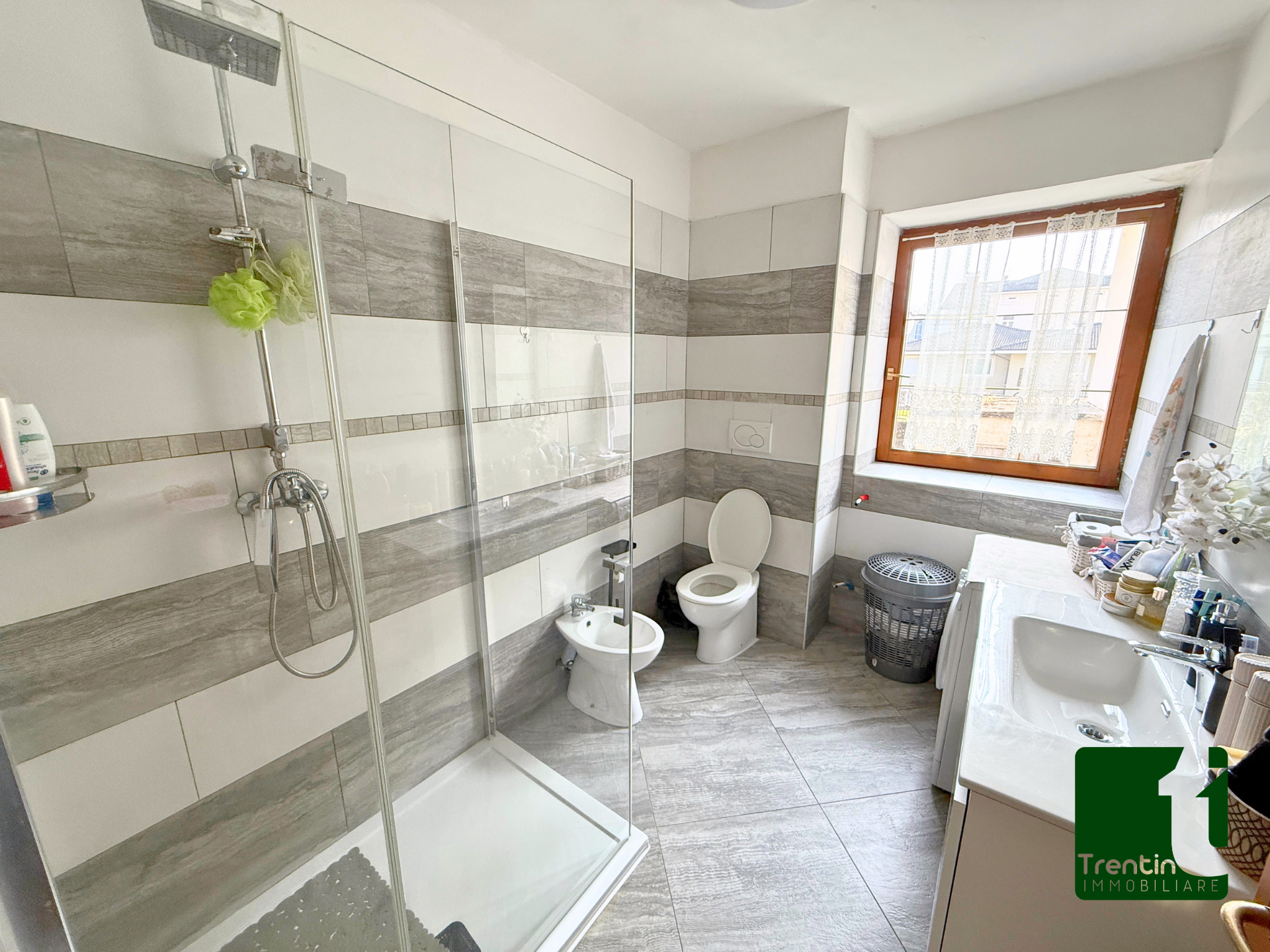 RECENTE TRE STANZE RISTRUTTURATO