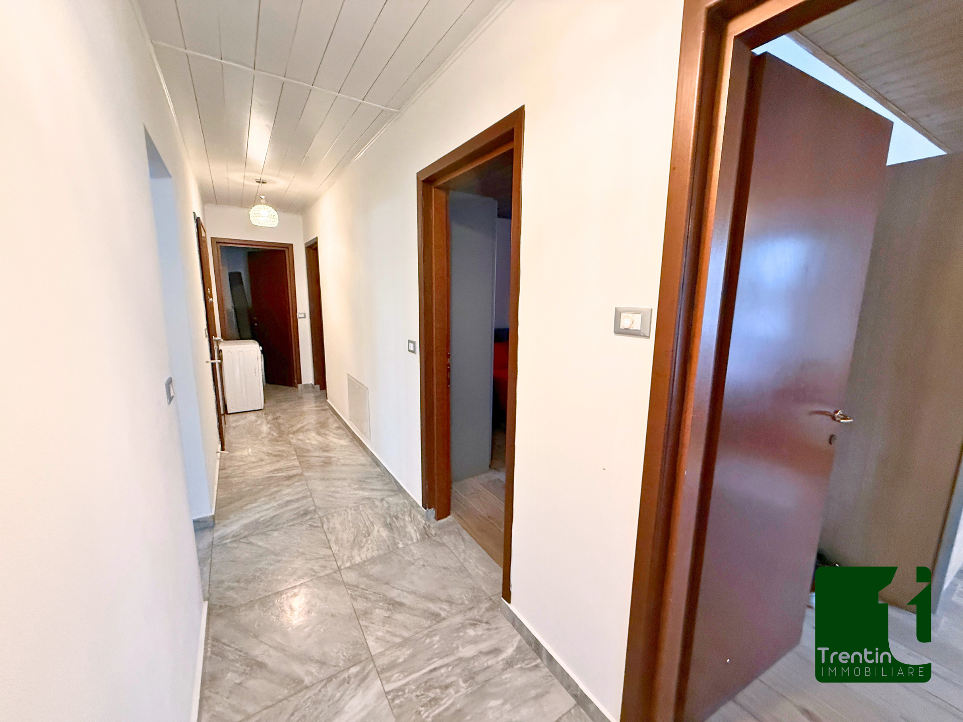 TRE STANZE ULTIMO PIANO RISTRUTTURATO