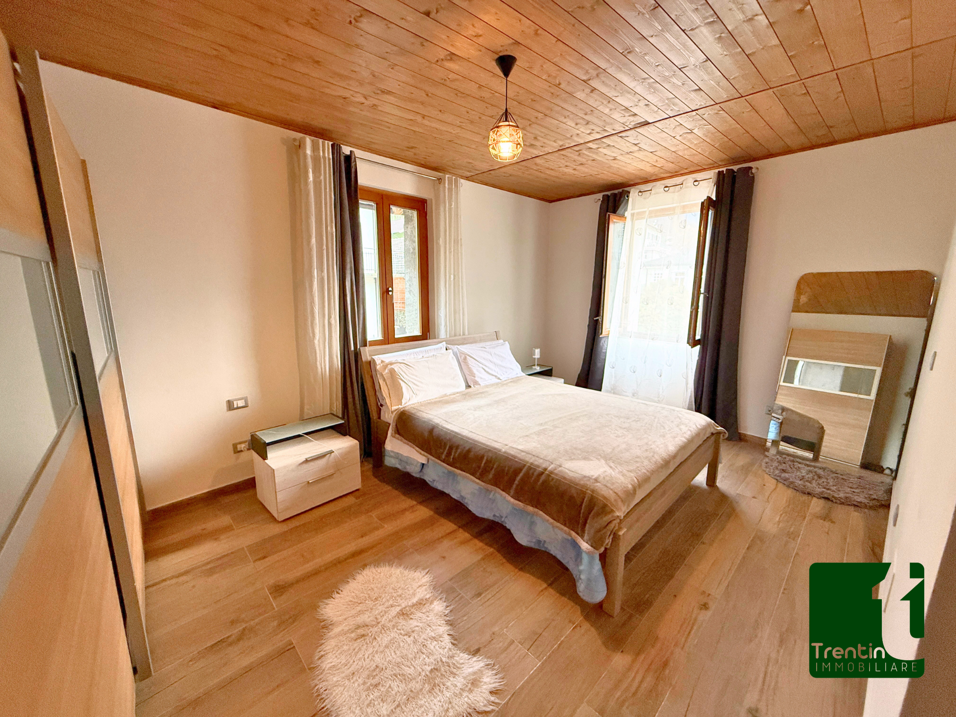 TRE STANZE ULTIMO PIANO RISTRUTTURATO