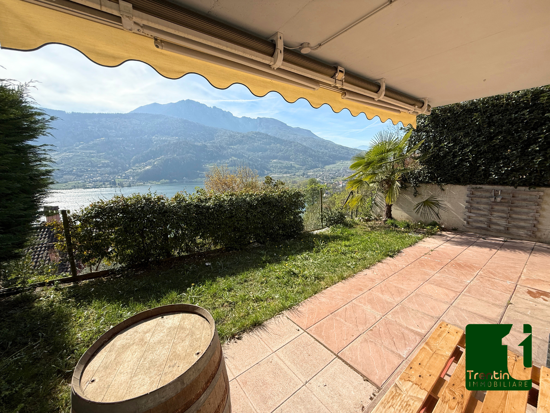 INCREDIBILE DUE STANZE VISTA LAGO