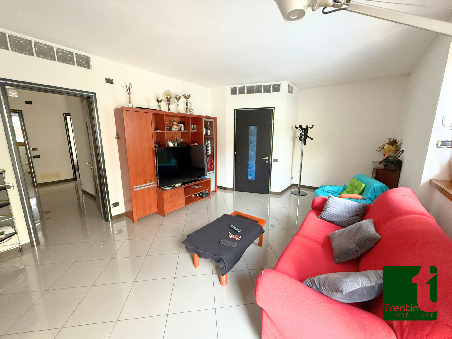 RECENTE TRE STANZE CON GIARDINO E GARAGE