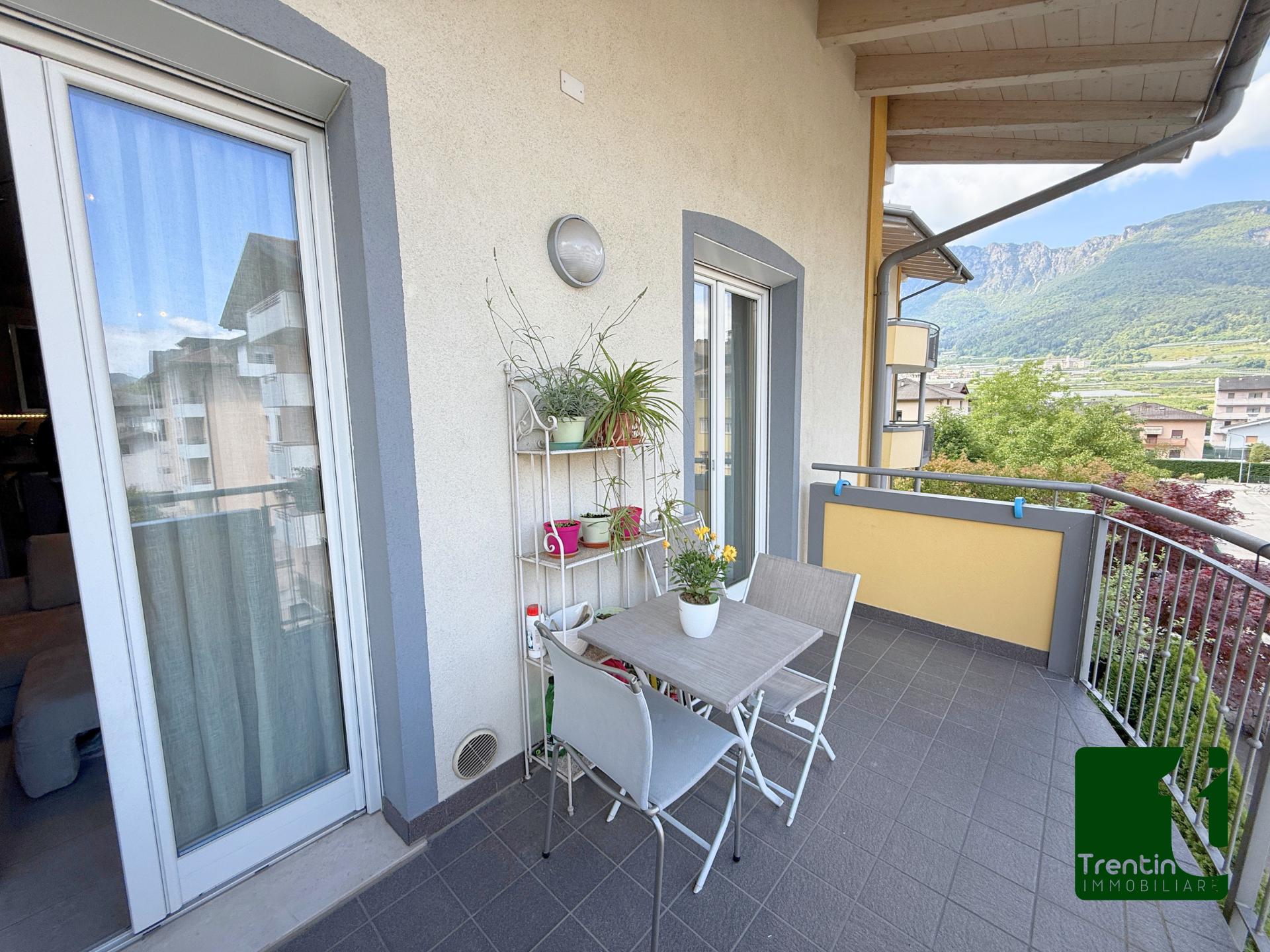 RECENTE DUPLEX TRE STANZE