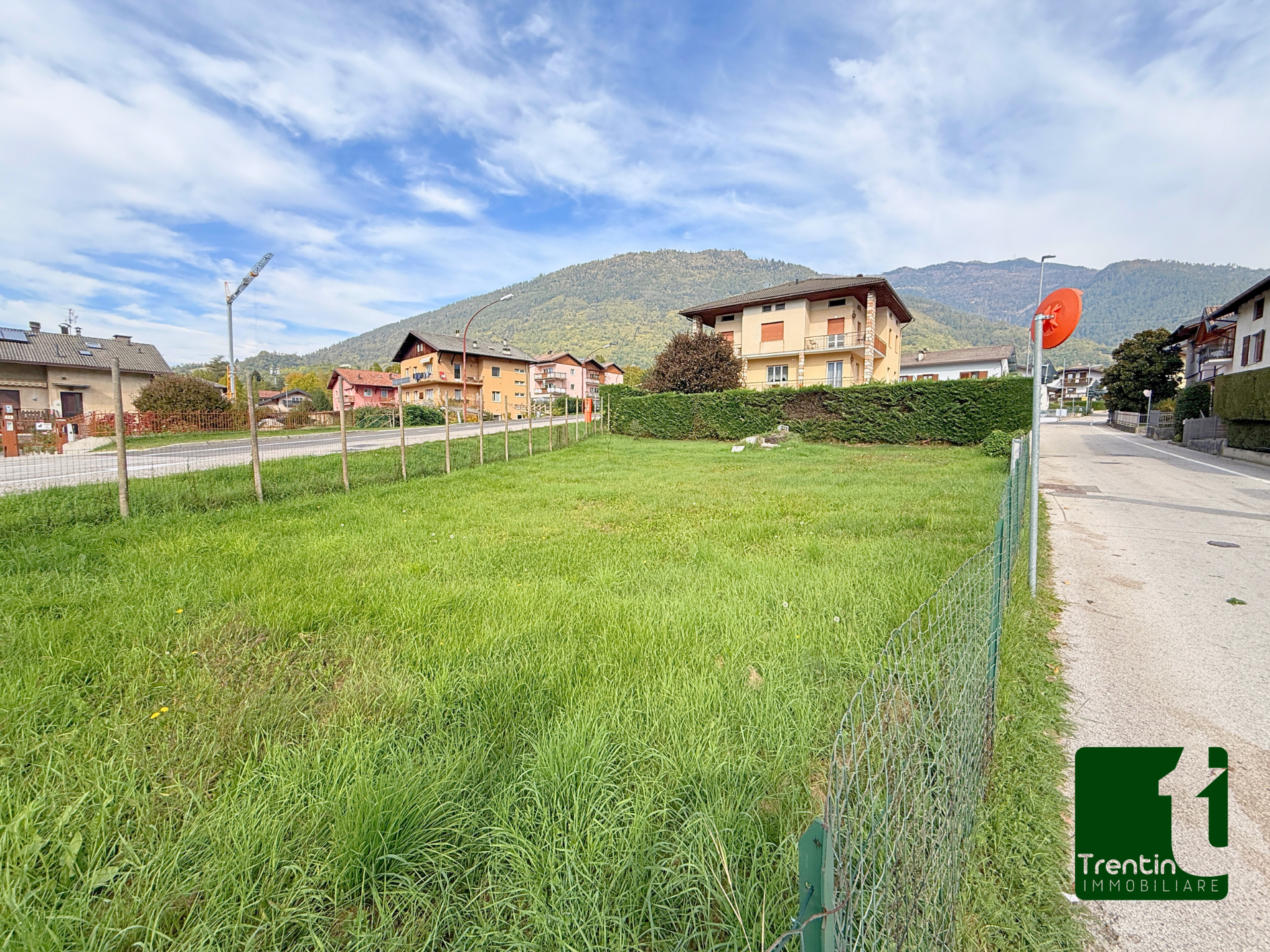 TERRENO EDIFICABILE A POCHI PASSI DAL LAGO